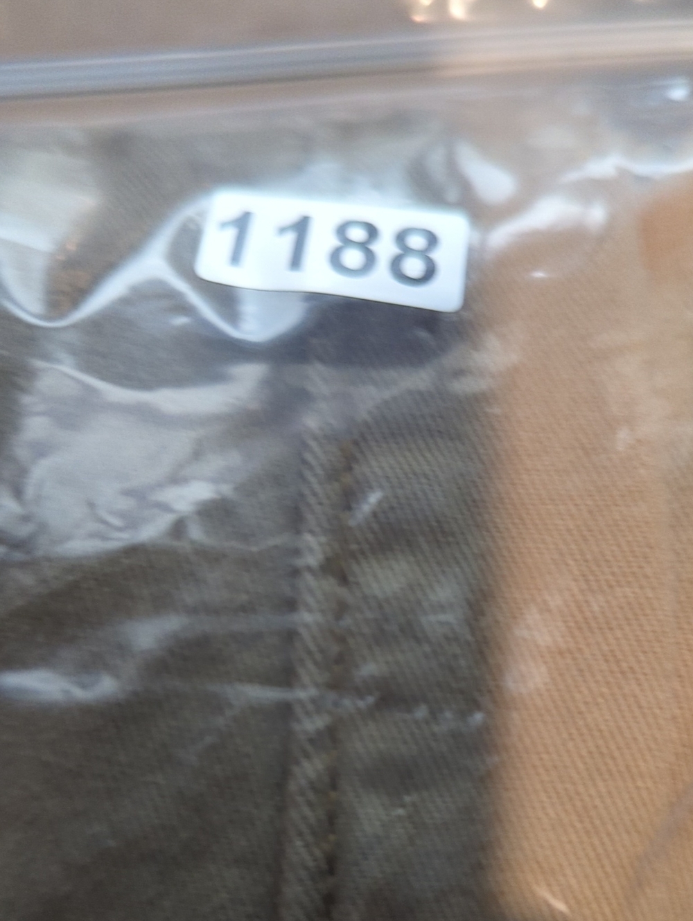 Levi’s Cargo Joggers - Picture 6 of 6